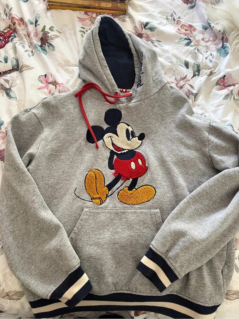 Disney Mickey Mouse hoodie Gray